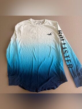 Hollister Men’s Ombre Blue Long-Sleeve Tee Size Small